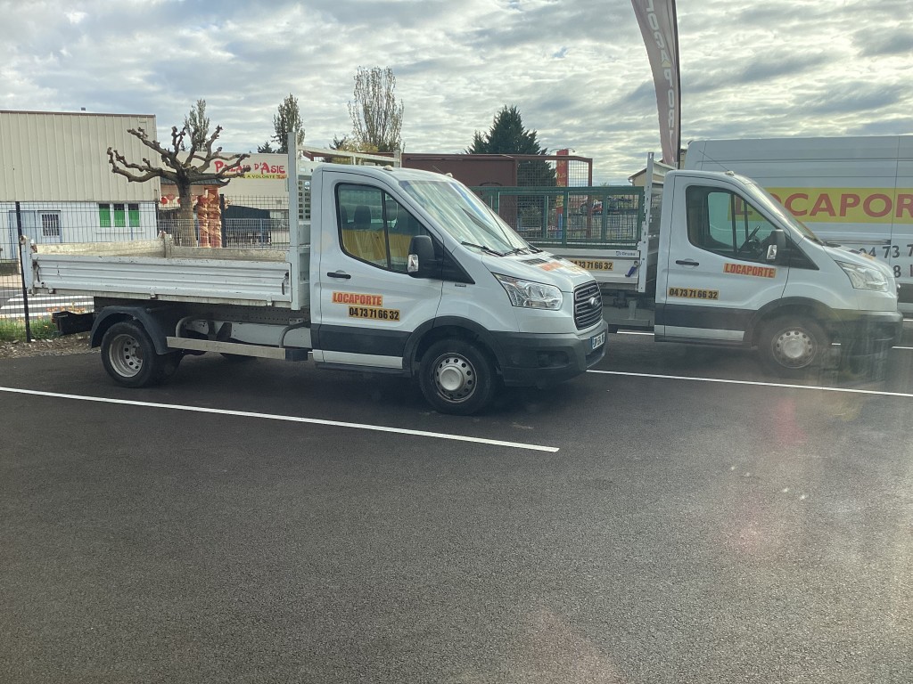 Locations Mini Pelle 3.5T à Issoire (63500) avec LocaPorte